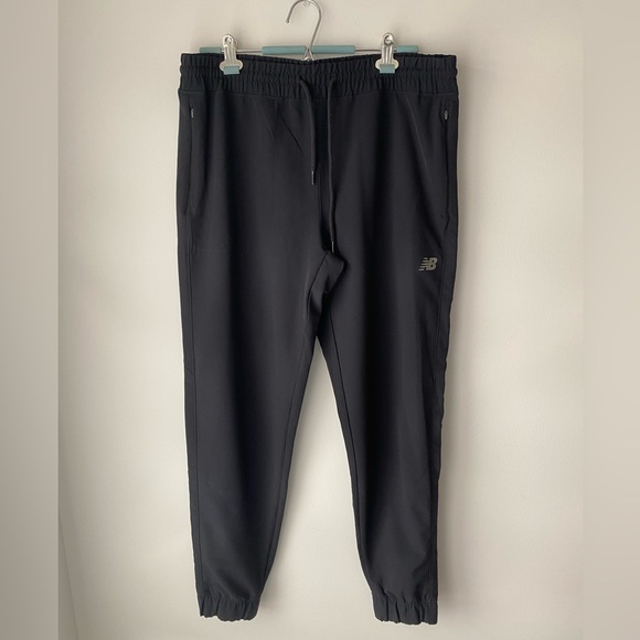 New Balance DryFit Joggers - Picture 1 of 5